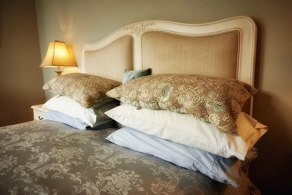Escape To Picton Boutique Hotel