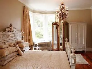 Escape To Picton Boutique Hotel 5*,