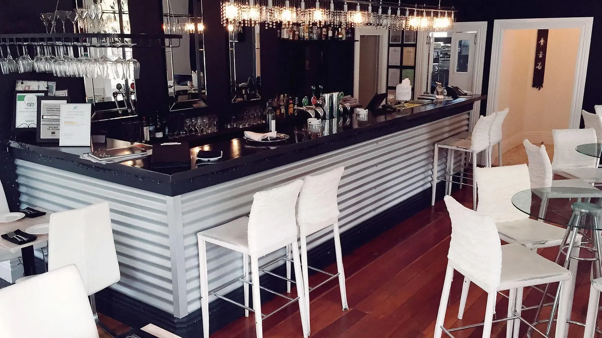 Escape To Picton Boutique Hotel 5*,  New Zealand